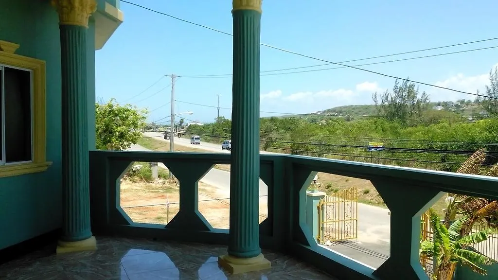 ***  Hotel Tropik Leadonna Montego Bay Jamaica