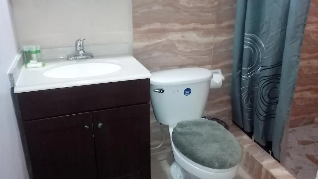 Hotel Tropik Leadonna Montego Bay