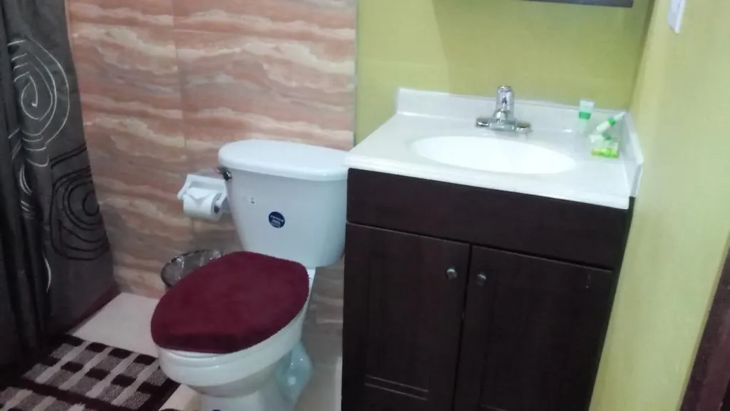Hotel Tropik Leadonna Montego Bay