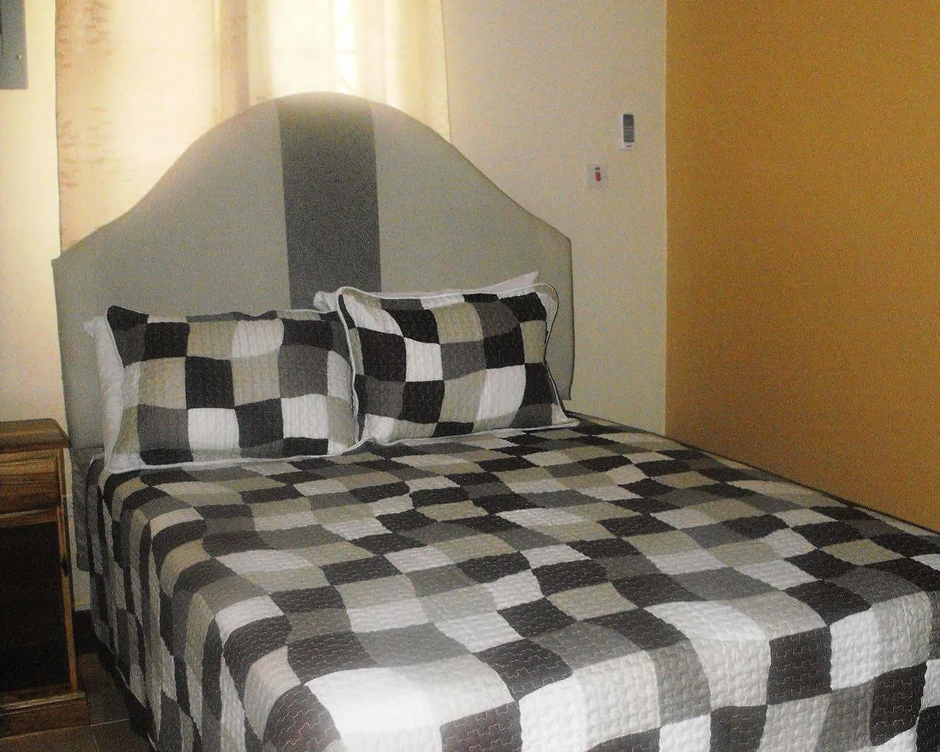 Hotel Tropik Leadonna Montego Bay