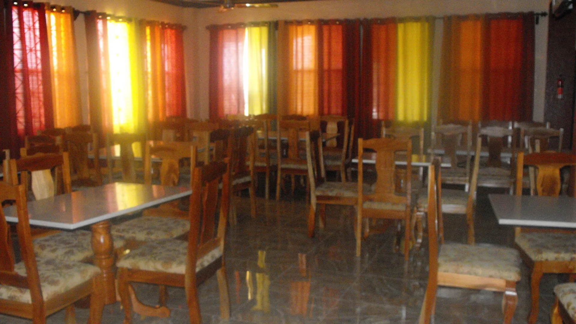 Hotel Tropik Leadonna Montego Bay 3*,