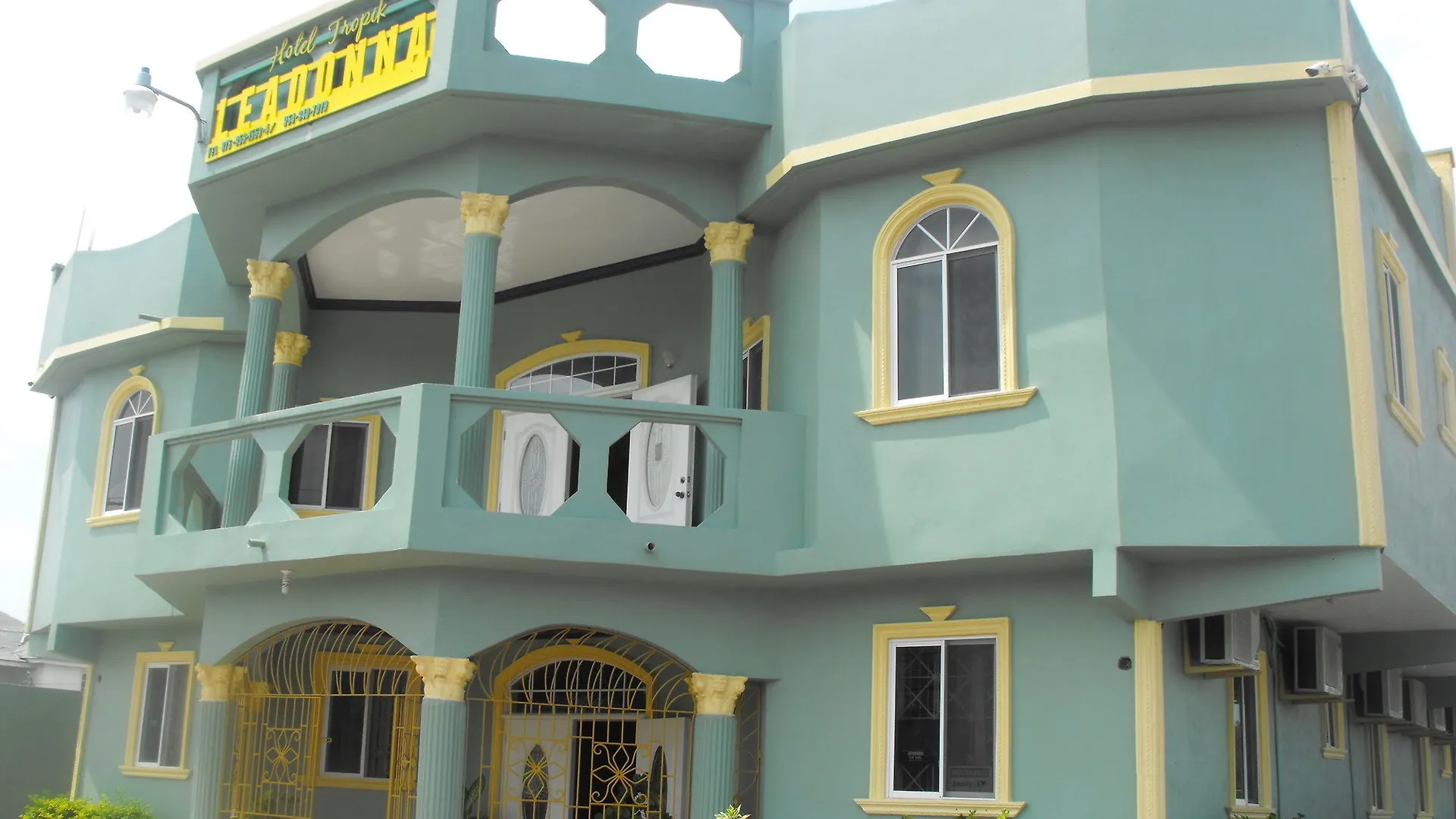 Hotel Tropik Leadonna Montego Bay