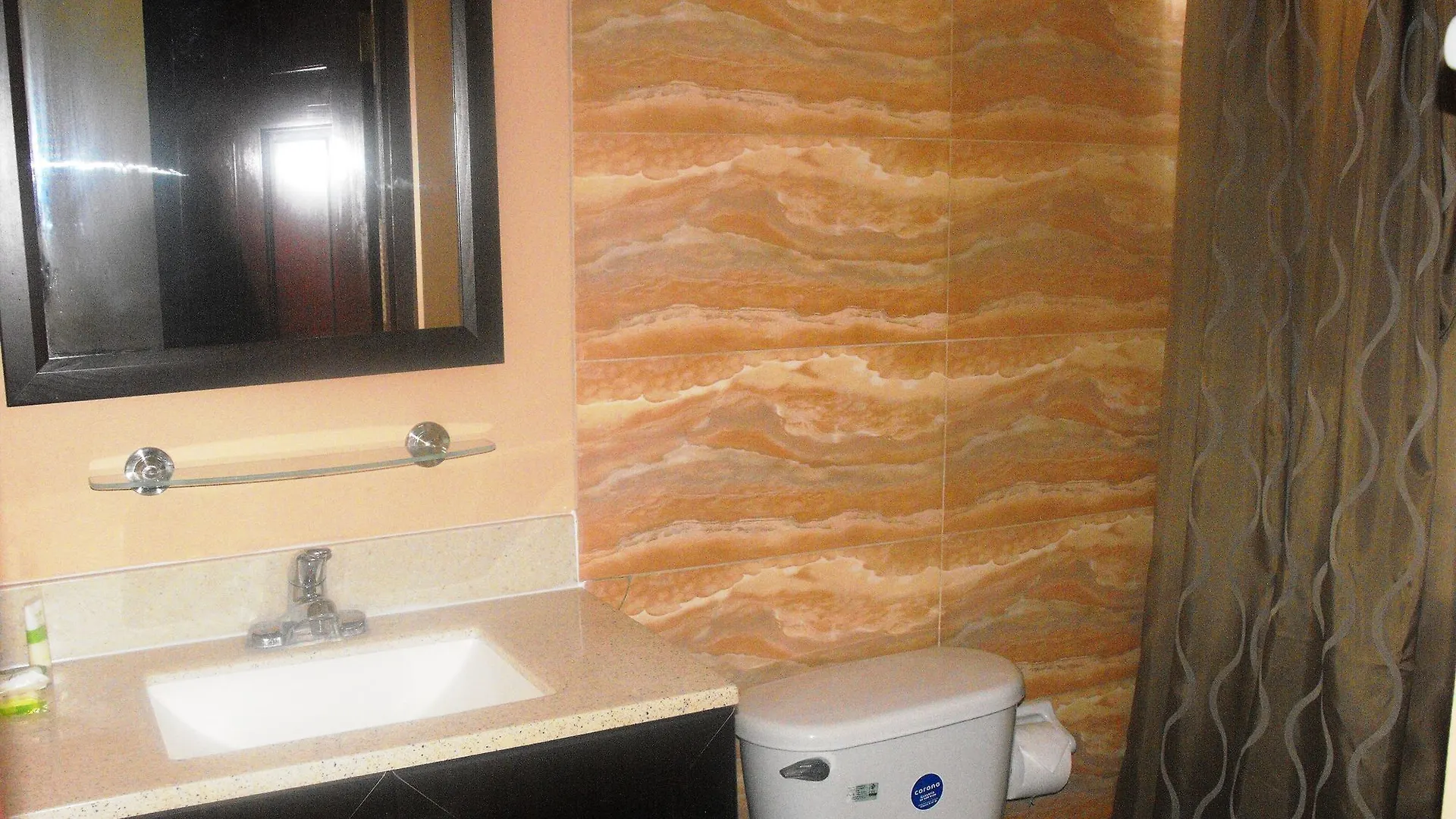 Hotel Tropik Leadonna Montego Bay