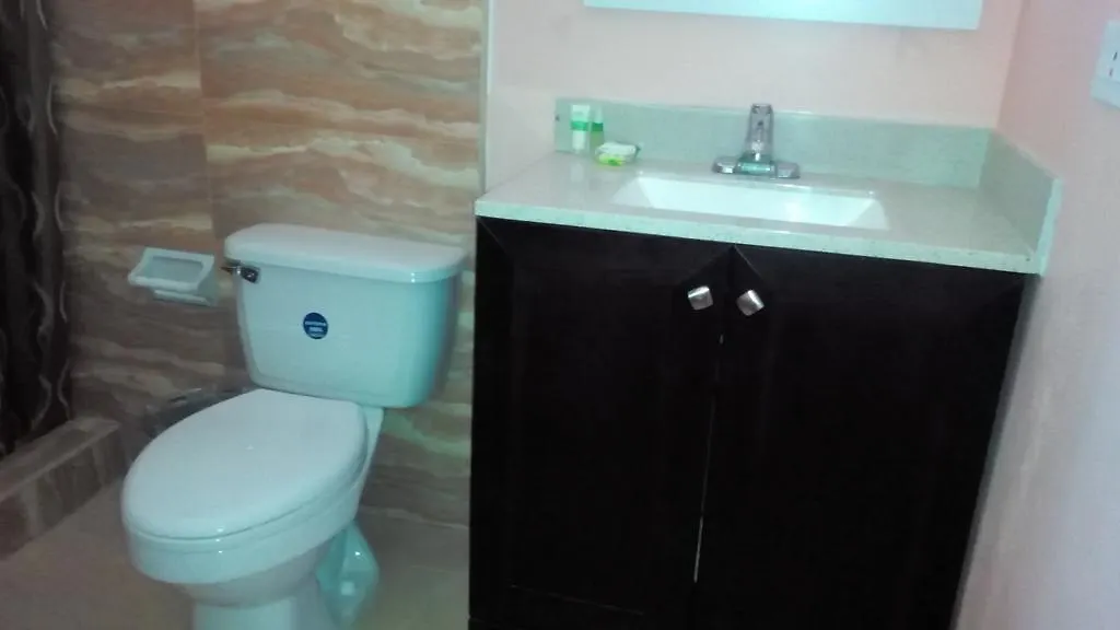***  Hotel Tropik Leadonna Montego Bay Jamajka